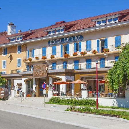 Hotel-Restaurant Le Lac Malbuisson Exterior photo